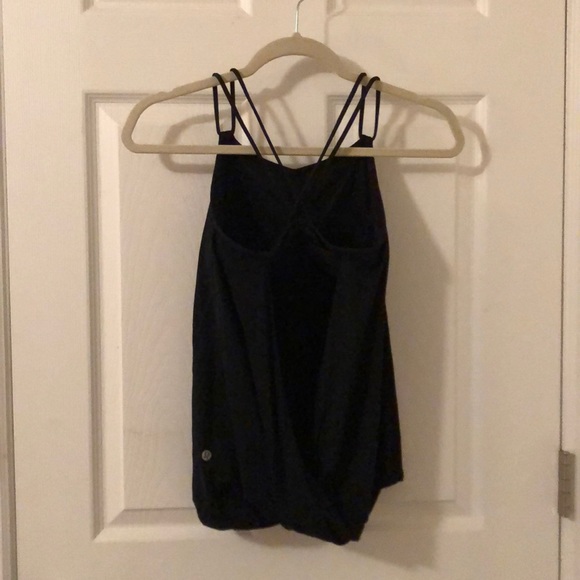 Lululemon Make a move tank SOLD - Picture 3 of 5